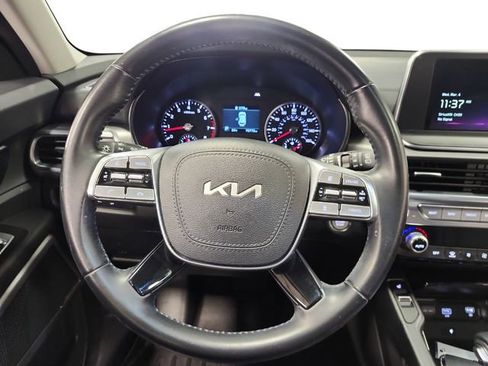 Certified 2022 Kia Telluride S image 14