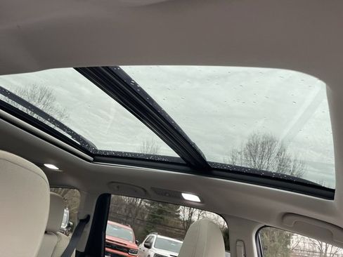 Used 2019 Subaru Ascent Premium w/ Popular Package #2A image 30