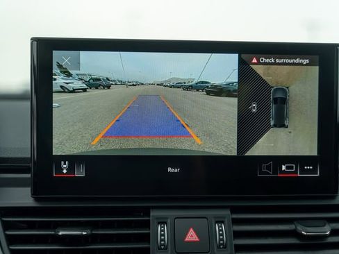 Used 2024 Audi SQ5 Premium Plus image 32