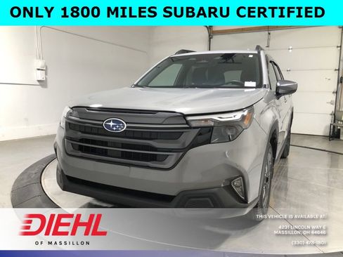 Used 2026 Subaru Forester Premium image 3