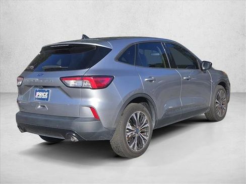 Used 2021 Ford Escape SE w/ SE Sport Appearance Package image 5