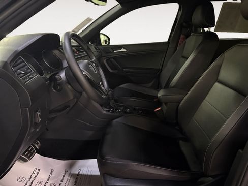 Used 2021 Volkswagen Tiguan SE R-Line w/ 3rd Row Seat Package AWD/4WD image 15