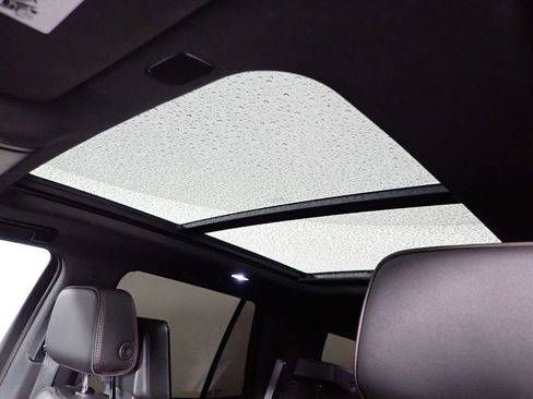 Used 2023 Chevrolet Tahoe RST image 8