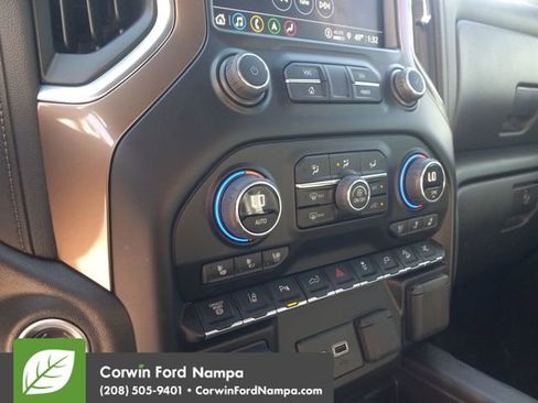 Used 2023 Chevrolet Silverado 3500 High Country w/ Z71 Off-Road Package image 17