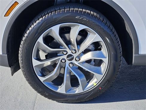 New 2026 Lincoln Aviator Reserve w/ Luxury Package image 10