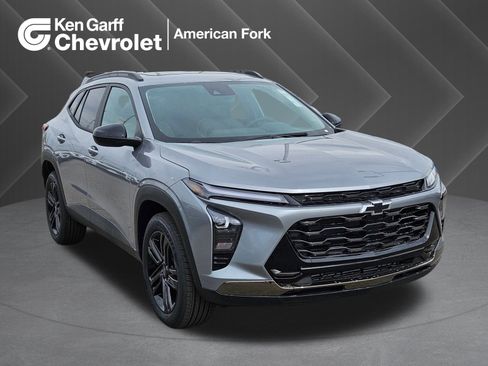 New 2025 Chevrolet Trax ACTIV w/ Sunroof Package image 1