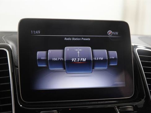Used 2019 Mercedes-Benz GLS 450 4MATIC image 11