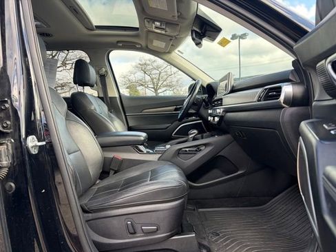 Used 2021 Kia Telluride EX w/ EX Premium Package image 7