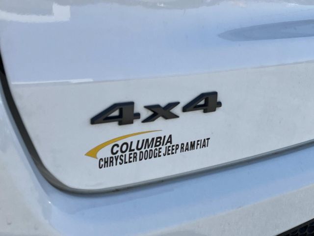 Used 2026 Jeep Compass Latitude AWD/4WD image 11