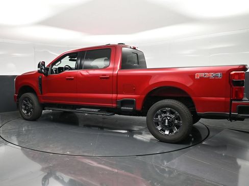 Used 2024 Ford F250 Lariat w/ Sport Appearance Package AWD/4WD image 7