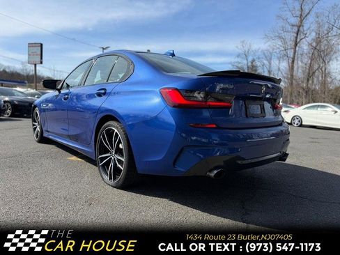 Used 2019 BMW 330i xDrive Sedan w/ M Sport Package AWD/4WD image 4