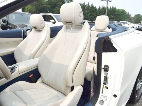 Used 2018 Mercedes-Benz E 400 4MATIC Cabriolet w/ Premium 2 Package (Q02) image 32