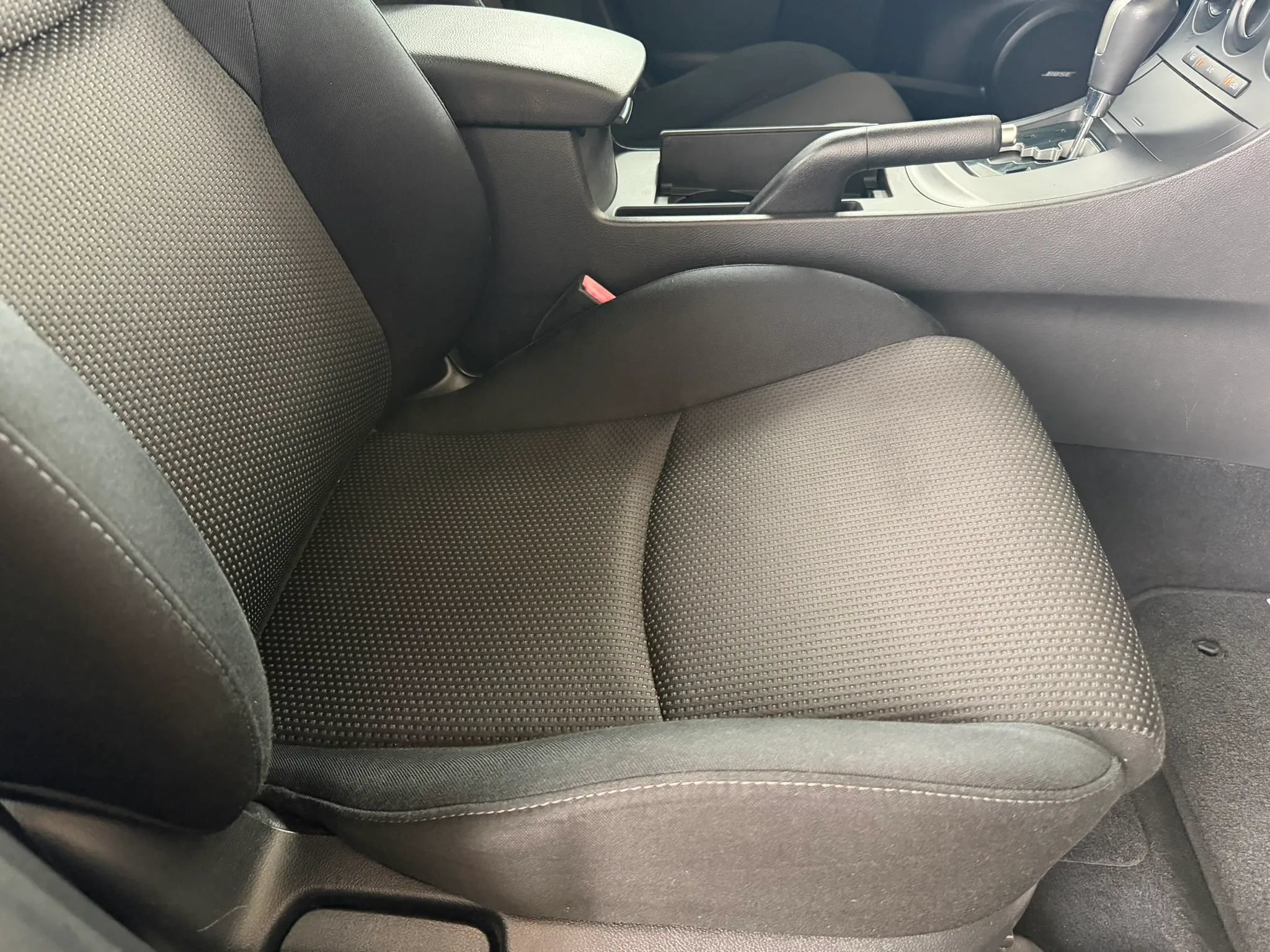 Used 2012 MAZDA MAZDA3 s Touring FWD image 13