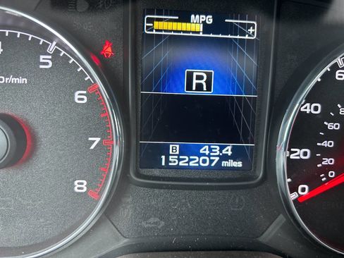 Used 2014 Subaru Outback 2.5i Limited AWD/4WD image 19