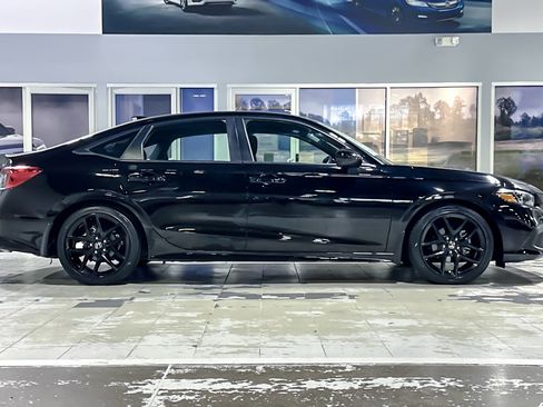 Used 2024 Honda Civic Sport image 7