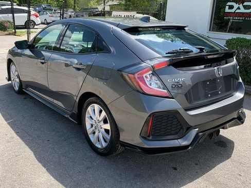 Used 2018 Honda Civic Sport image 6