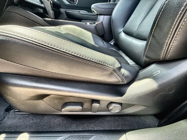 Certified 2026 Subaru Outback Limited AWD/4WD image 12