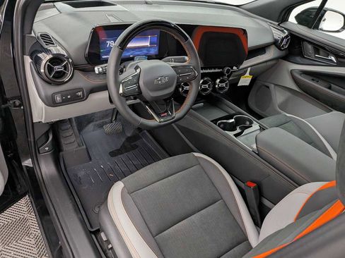 New 2026 Chevrolet Blazer EV SS image 2