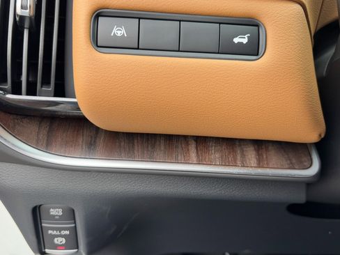 New 2026 Nissan Armada SL image 28