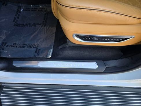 Certified 2023 Jeep Grand Wagoneer Series III AWD/4WD image 24