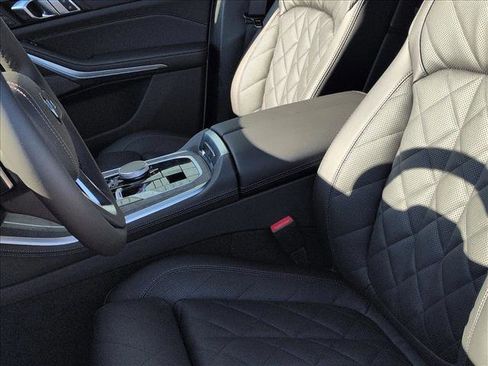 New 2026 BMW X5 xDrive40i image 4