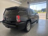 Used 2017 GMC Yukon SLT image 4