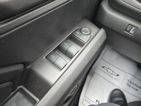 Used 2023 Chevrolet Colorado W/T AWD/4WD image 13