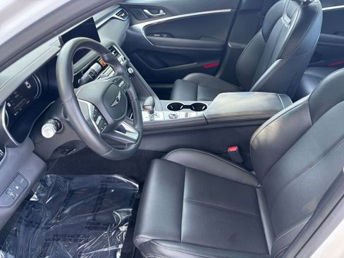 Used 2025 Genesis G70 2.5T image 27