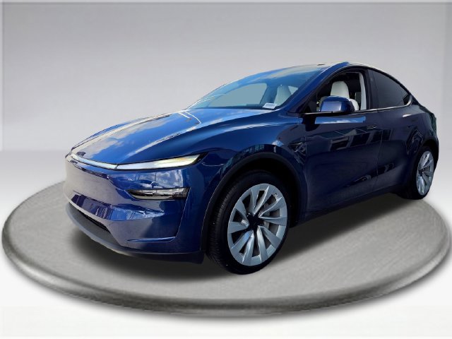 Used 2026 Tesla Model Y Long Range RWD image 18