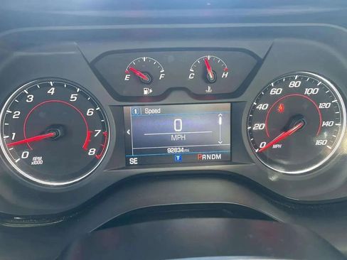 Used 2019 Chevrolet Camaro LT w/ RS Package image 26