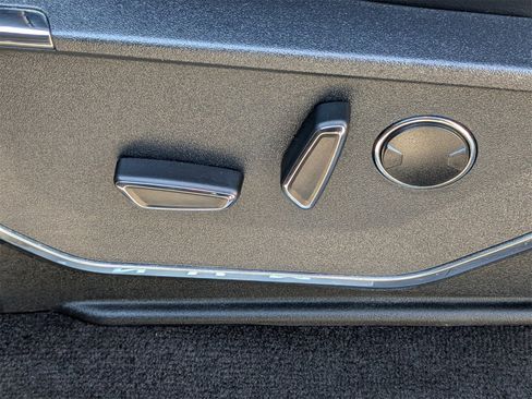 Used 2023 Ford F150 Platinum image 21