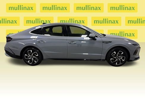 Used 2025 Hyundai Sonata SEL image 18