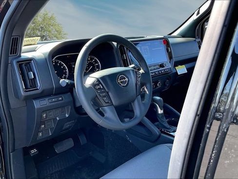 New 2026 Nissan Frontier SV w/ Tow Package AWD/4WD image 7