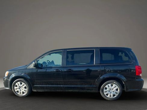 Used 2017 Dodge Grand Caravan SE w/ Power Window Group image 8