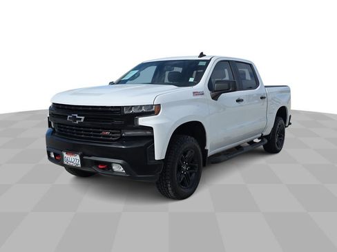 Used 2020 Chevrolet Silverado 1500 LT Trail Boss w/ Convenience Package image 1