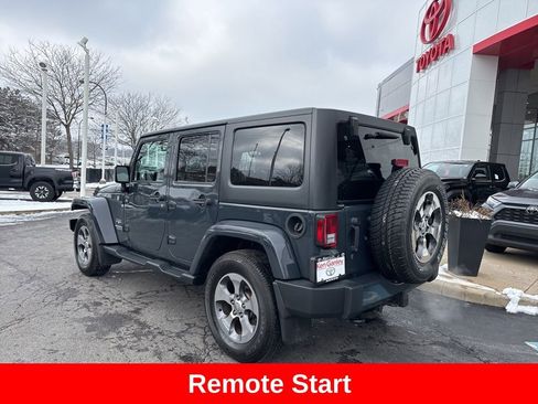 Used 2017 Jeep Wrangler Unlimited Sahara w/ Connectivity Group image 5