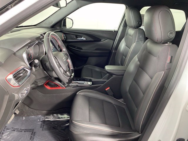 Used 2021 Chevrolet TrailBlazer RS w/ Convenience Package AWD/4WD image 16