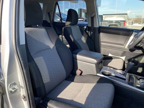 Used 2024 Toyota 4Runner SR5 image 29