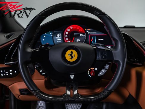 Used 2022 Ferrari Roma RWD image 30
