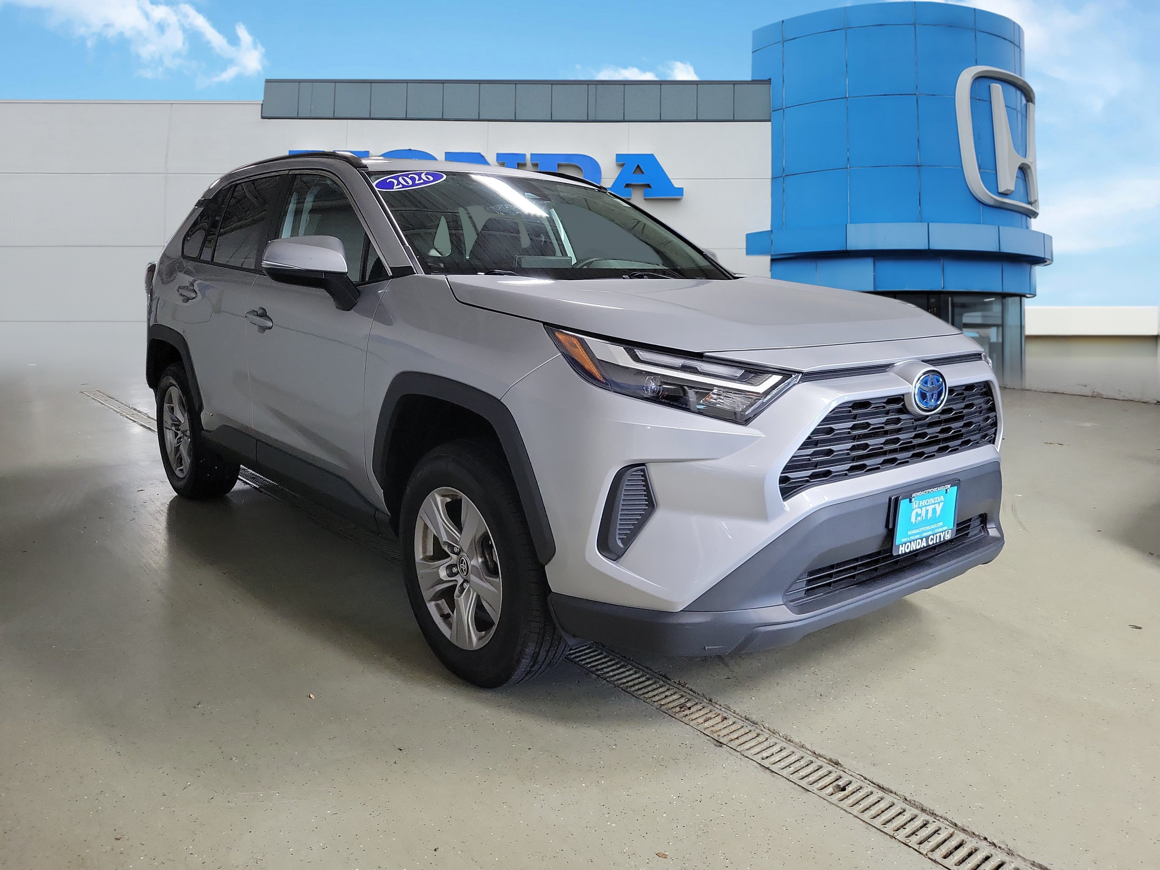 Used 2023 Toyota RAV4 XLE w/ XLE Grade Weather Package AWD/4WD image 32
