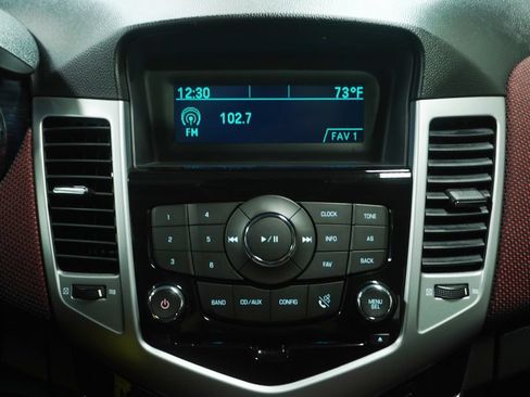 Used 2012 Chevrolet Cruze LT w/ All-Star Edition FWD image 17