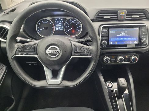 Used 2020 Nissan Versa S FWD image 22