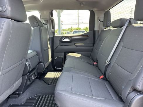 New 2026 GMC Sierra 1500 SLE AWD/4WD image 9
