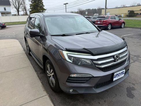Used 2017 Honda Pilot EX-L image 11