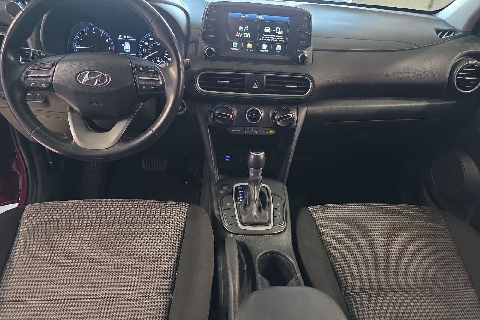 Used 2019 Hyundai Kona SEL FWD image 4