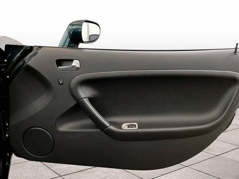Used 2007 Pontiac Solstice Convertible w/ Premium Package RWD image 23