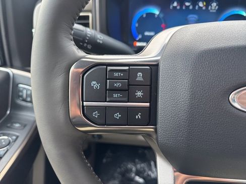 New 2026 Ford F450 Platinum w/ Platinum Plus Package image 35