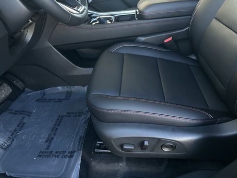 New 2026 Chevrolet Traverse Z71 w/ Enhanced Driving Package image 36