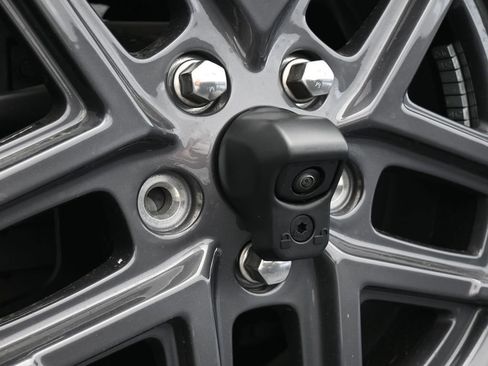 New 2026 Jeep Wrangler Sport S image 32