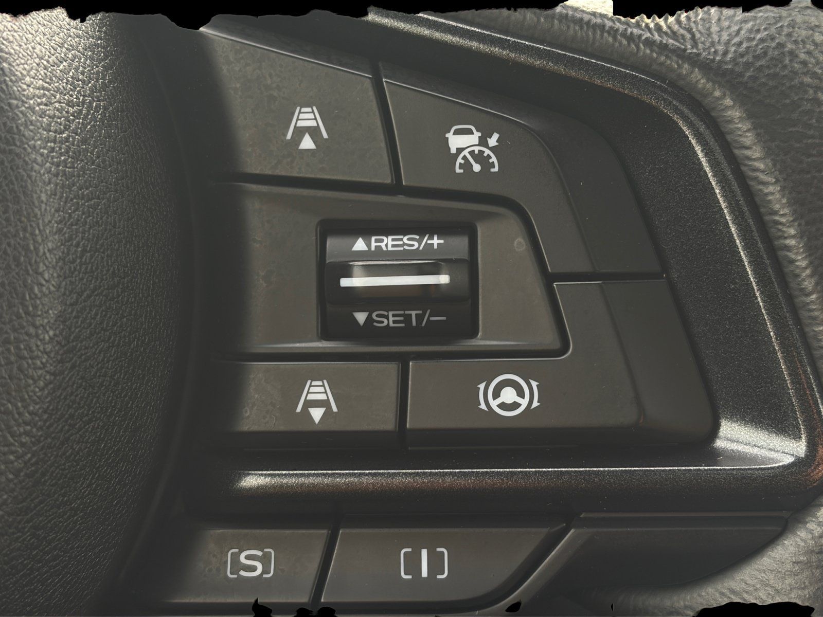 Used 2023 Subaru Crosstrek 2.5i Sport AWD/4WD image 19